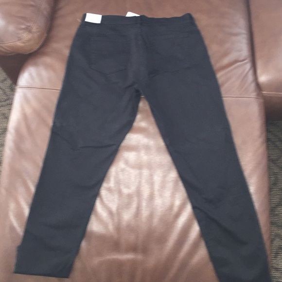 Jeans NWT