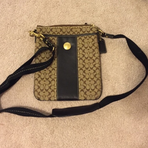 Coach cross body like new condition