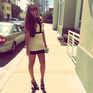 Textured Cream Mini Dress w| Black Outline