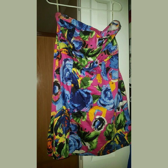 Strapless dress