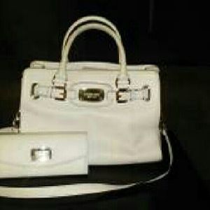Michael Kors handbag and wallet