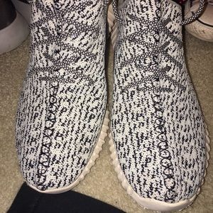Turtle dove yeezy boosts