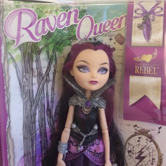 🎁 Ever After High Raven Queen Doll