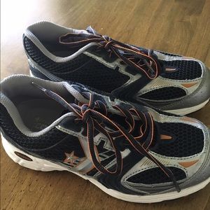 Brand new Converse Tennis Shoes