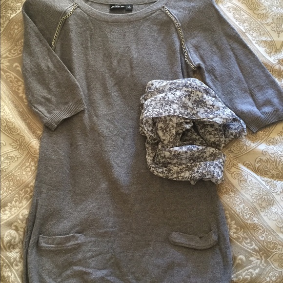 Sweater 3/4 sleeve Mid length