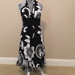 Speechless black and white dress