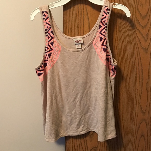 Pink design top
