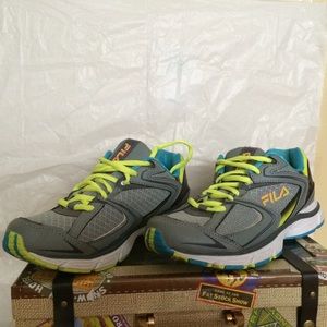 Fila running sneakers