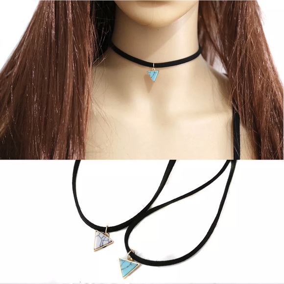 🌸🌸ʟᴀsᴛ🌸🌸 Turquoise Triangle Black Suede Choker - Picture 3 of 7
