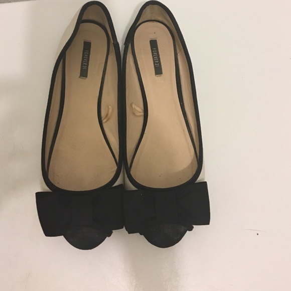 Forever 21 peep toe flats