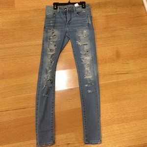 ❗️LOWERED PRICE❗️American eagle ripped jeans