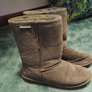 Bearpaw boots