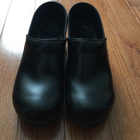 Dansko cabrio leather