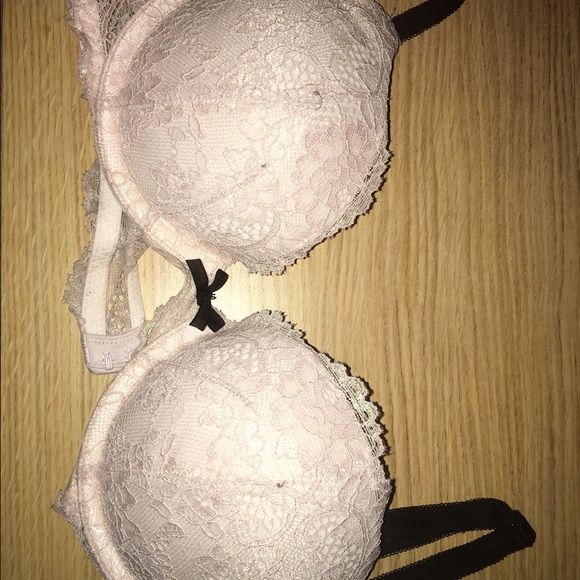 VS BRA 34A