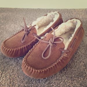 UGG Australia Dakota Moccasin