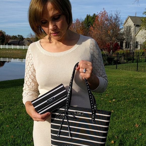 Kate spade purse and wallet