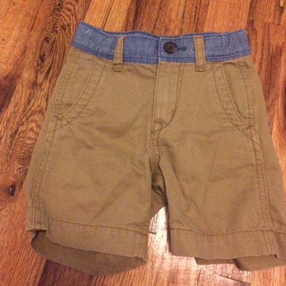 Gap shorts