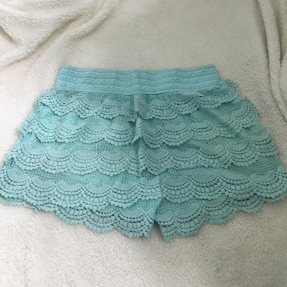 Lace shorts