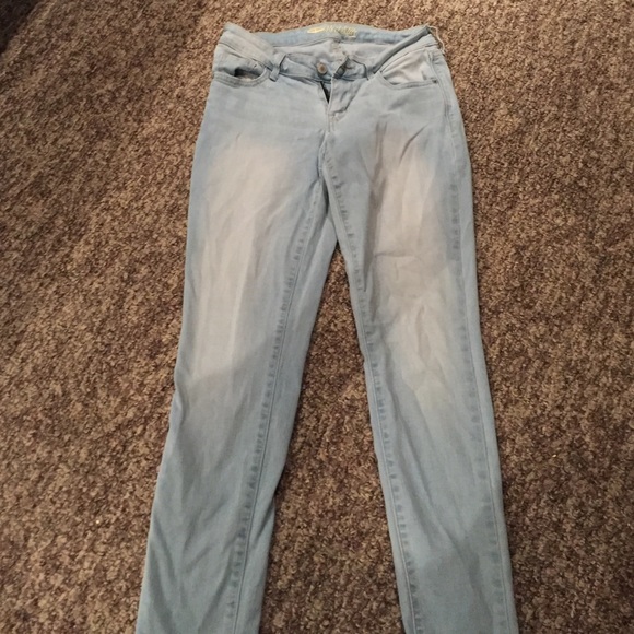 Stretchy jeans, cute
