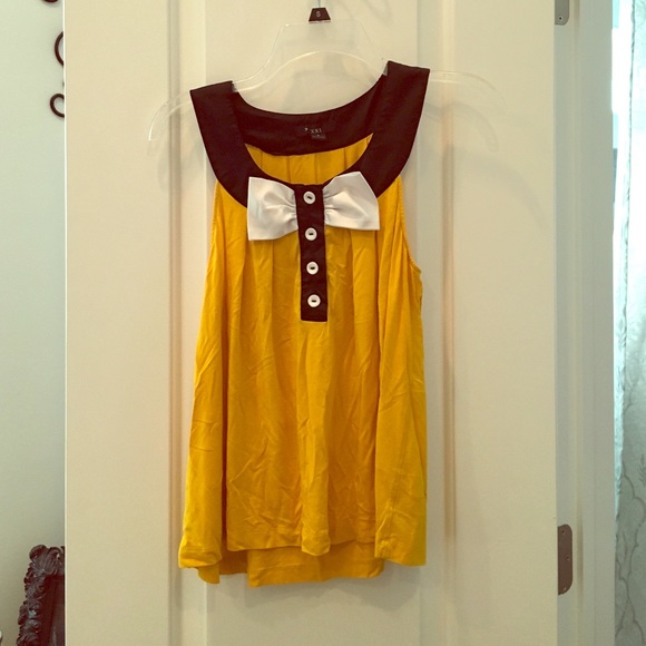 Forever 21 bow tie top