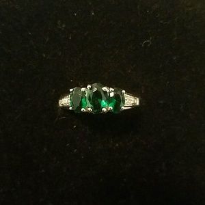 Costume, Emerald and Silver ring
