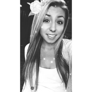 Meet your Posher, Marissa