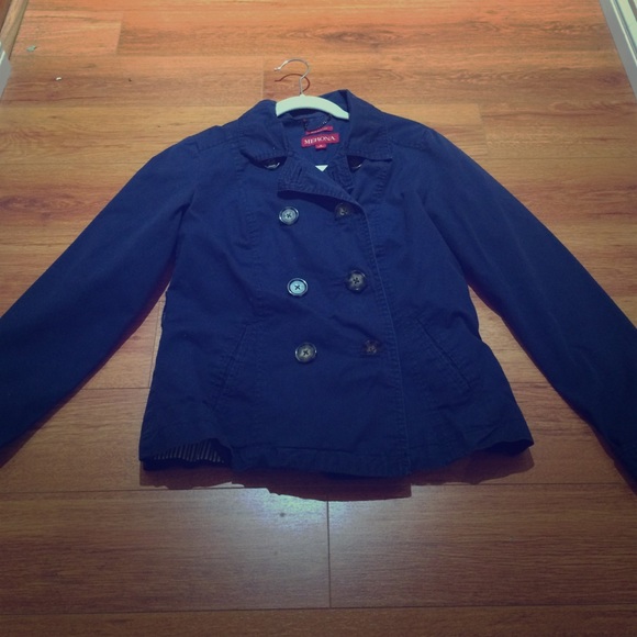 Blue water repellent jacket