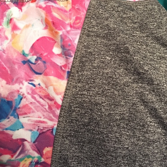 SOLD Lularoe size small jade workout capris - Picture 3 of 3