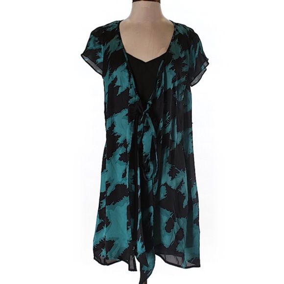 NWT 100% Silk Banana Republic Wrap Dress Sz 2