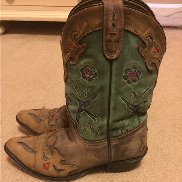 Cowboy boots women's size 7!!