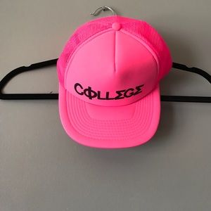 Phi Sig Hat / Phi Sigma Sigma