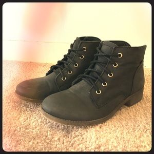 Steve Madden Rubin Leather Boots