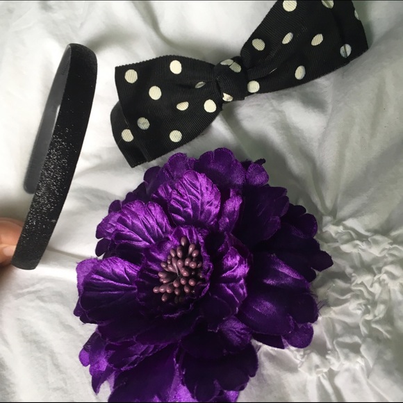 Bundle of hair accessories