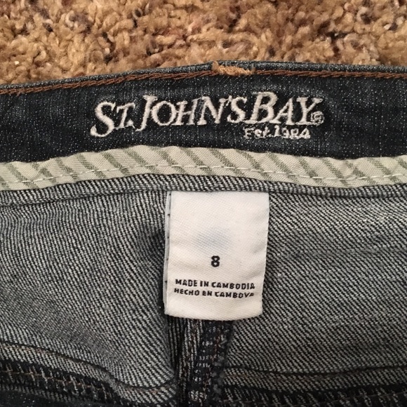 Blue jeans ❤️ - Picture 2 of 3