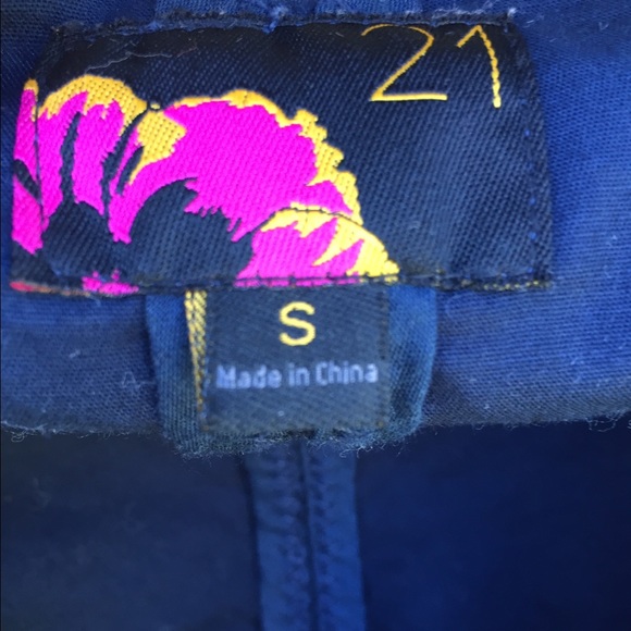 Button down three-quarter-length blazer - Picture 3 of 4