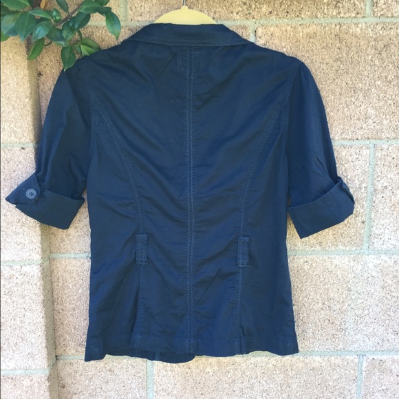 Button down three-quarter-length blazer - Picture 4 of 4