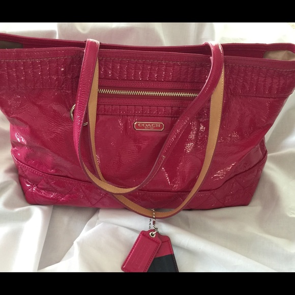 Coach Patent leather Handbag