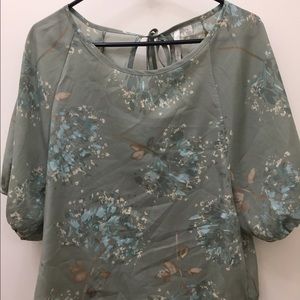 Lauren Conrad blouse
