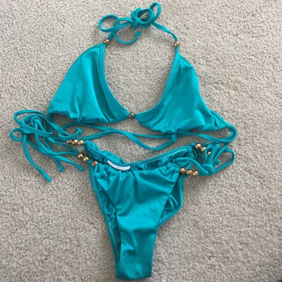 Beach Bunny bikini set