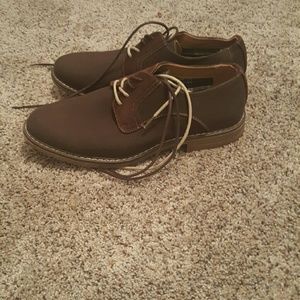 Mens shoes