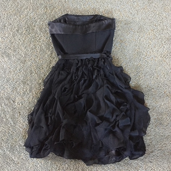 Black ruffle party dress *make me an offer* - Picture 4 of 4