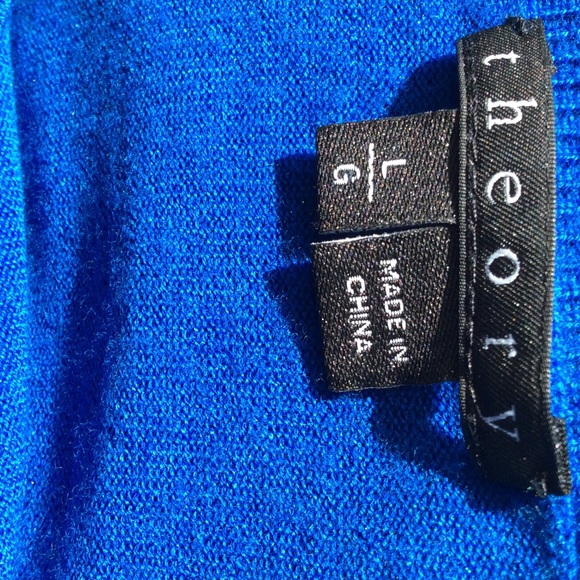 Theory Lightweight Wool - Picture 4 of 4