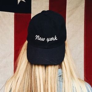 Brandy Melville Cap💫