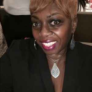 Meet your Posher, Tanya