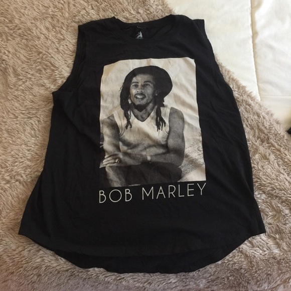 Sleeveless  Bob Marley graphic tee