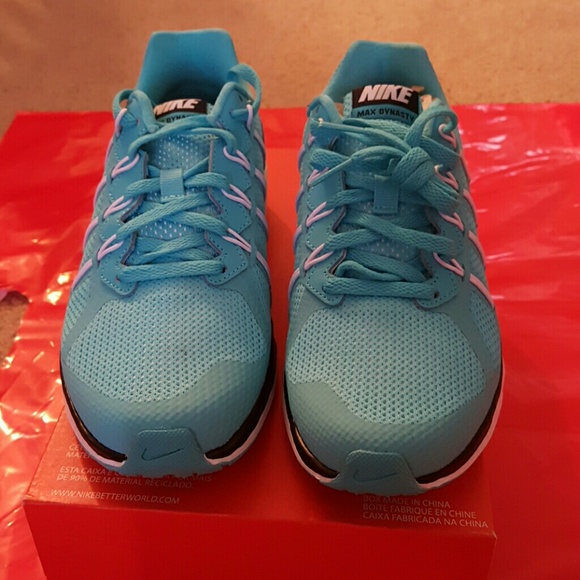 Women's Nike Air Max Dynasty - Picture 4 of 4