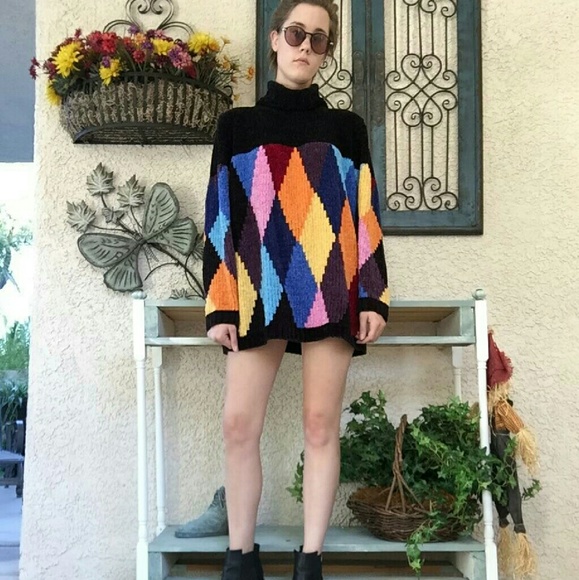Everything VINTAGE! - Picture 2 of 2