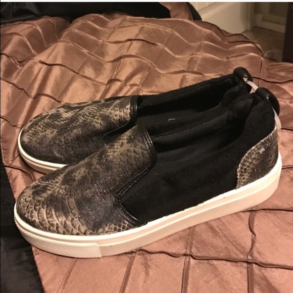 NWOT TOPSHOP LOAFER