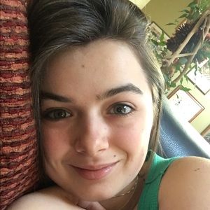 Meet your Posher, Cara