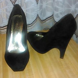 Gorgeous platform heels